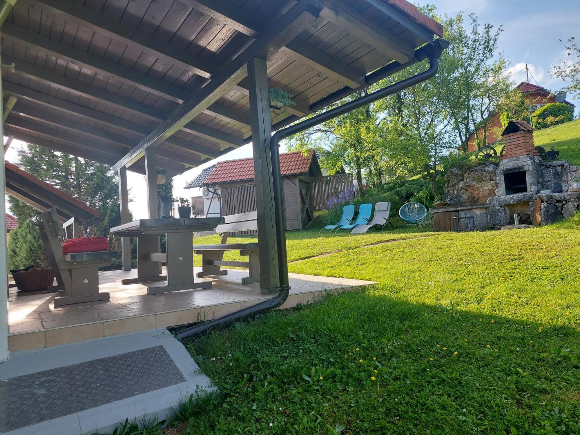 Vineyard Cottage Klemencic Novo Mesto Exterior photo